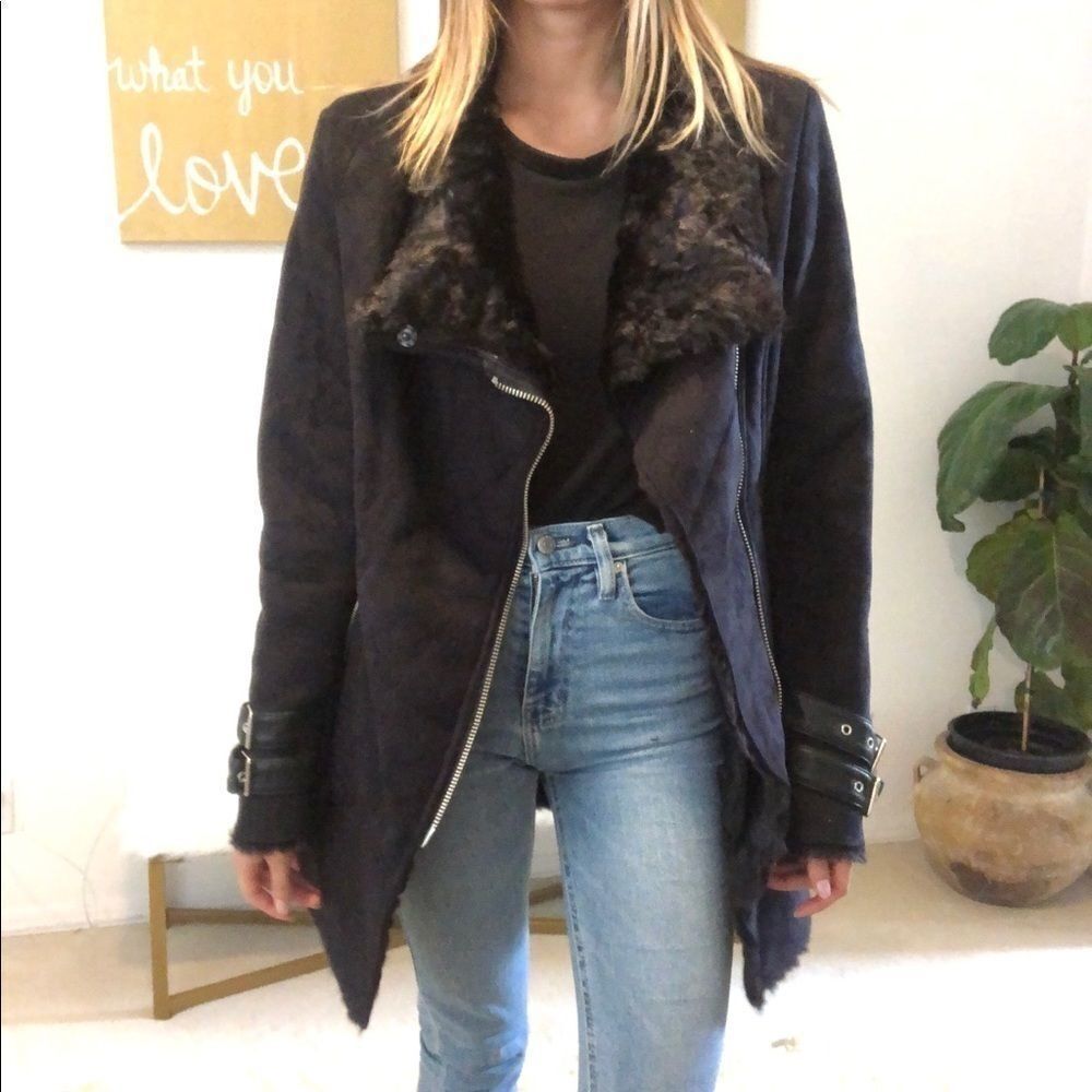 Goosecraft  205 black fur jacket with buckles